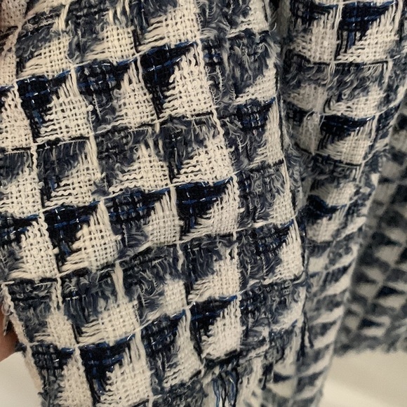 Mango Tweed Blazer, Size XS classic elegant fashion gold Buttons casual - Picture 9 of 9